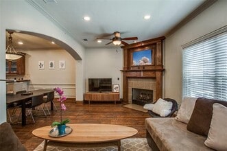 4110 McKinney Ave in Dallas, TX - Building Photo - Building Photo