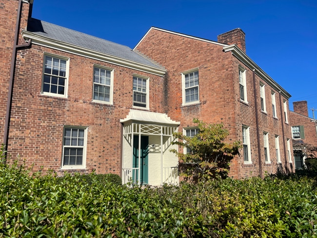 3929 Plainville Rd in Cincinnati, OH - Building Photo - Building Photo