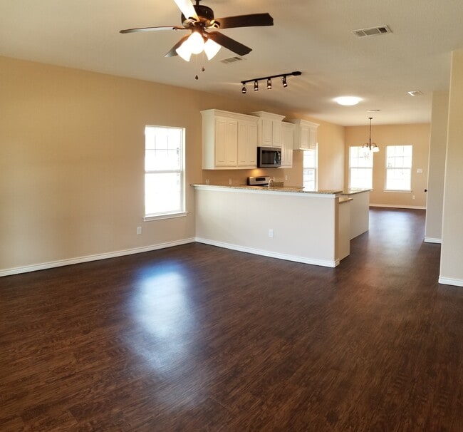 603 Grayson St in Pottsboro, TX - Building Photo - Building Photo