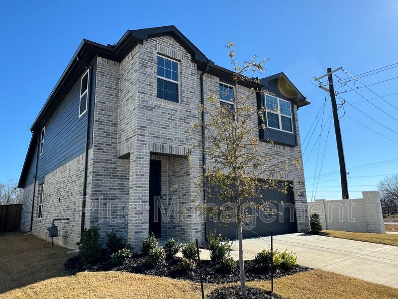 1653 Cloud Cover Vw in Celina, TX - Building Photo