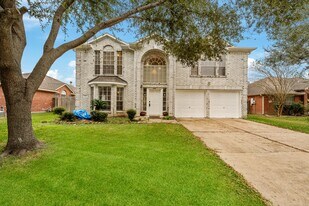 3321 Sapling Oak Dr in Houston, TX - Building Photo