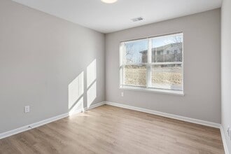 Trolley Circle in Belleville, IL - Building Photo - Building Photo