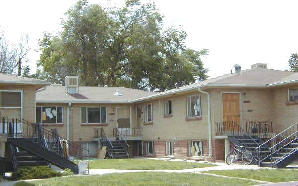 Race Street Courts in Denver, CO - Foto de edificio - Building Photo