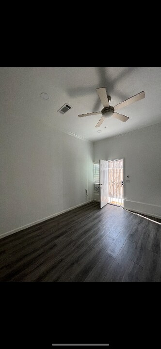 7071 Knox Ave in Fontana, CA - Building Photo