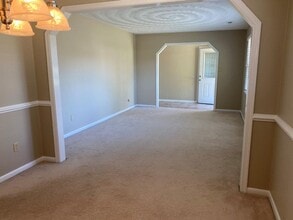 5412 Albright Dr in Virginia Beach, VA - Building Photo - Building Photo