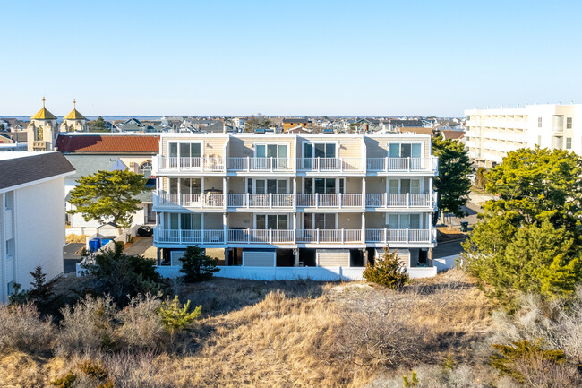 340 7th St S in Brigantine, NJ - Building Photo - Building Photo