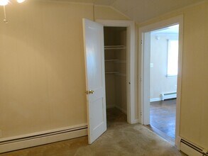 6545 Grays Mill Rd in Warrenton, VA - Building Photo - Building Photo