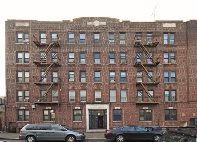 Mingert Arms in Brooklyn, NY - Building Photo - Building Photo