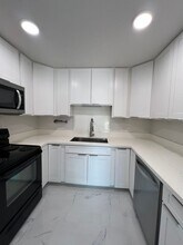 94-512-512 Kupuohi St in Waipahu, HI - Building Photo - Building Photo