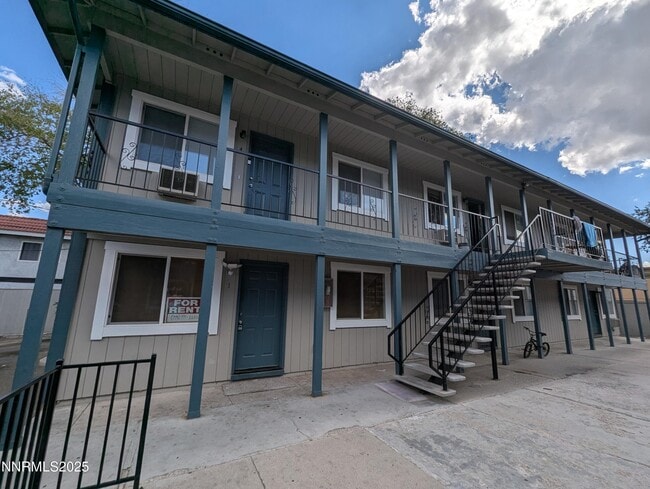 1494 Lewis St in Reno, NV - Building Photo - Building Photo