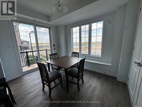 1259 Lily Cres in Milton, ON - Building Photo - Building Photo