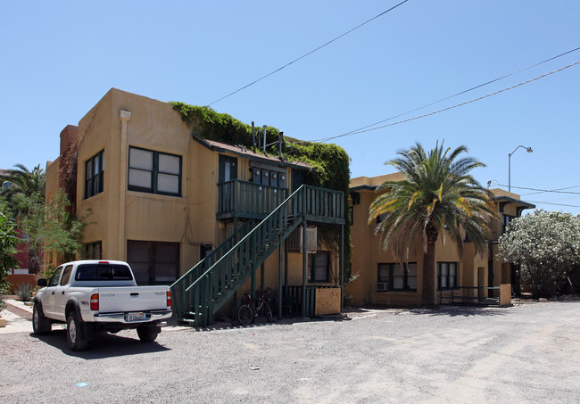 801-813 E 4th St in Tucson, AZ - Foto de edificio - Building Photo