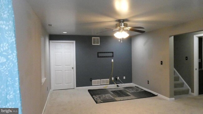 8515 Preakness Pl in Gainesville, VA - Building Photo - Building Photo