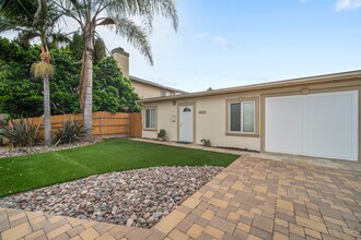 966 13th St in Imperial Beach, CA - Foto de edificio - Building Photo