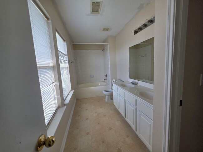 15127 Blue Creek Ranch Dr in Houston, TX - Building Photo - Building Photo