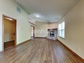 3326 Redbud Ct in Westfield, IN - Building Photo - Building Photo