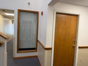 1565 Main St in Tewksbury, MA - Building Photo - Building Photo