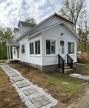 1487 County Hwy 110 in Broadalbin, NY - Building Photo - Building Photo