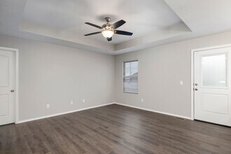 4608 W Madison St in Springfield, MO - Building Photo - Building Photo