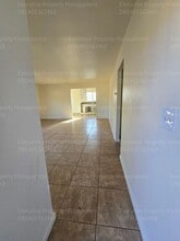 2348 S K St in Bakersfield, CA - Building Photo - Building Photo