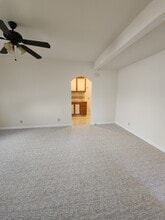 1123 Eureka Way, Unit # 4 in Redding, CA - Building Photo - Building Photo