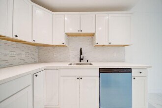 14850 Naranja Lakes Blvd in Homestead, FL - Building Photo - Building Photo