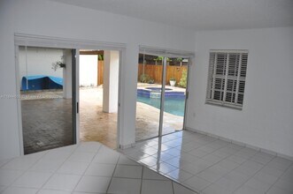 14346 SW 49th Ln in Miami, FL - Building Photo - Building Photo