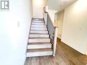 139 Berczy Grn Dr in Markham, ON - Building Photo - Building Photo