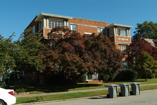 4505 Victoria Blvd Apartments