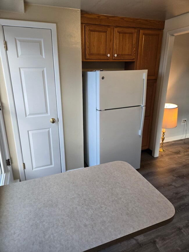 3929 Township Line Rd, Unit C-SecondFloor in Collegeville, PA - Foto de edificio - Building Photo