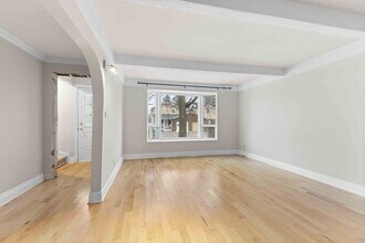 1318 St. Jean St in Ottawa, ON - Building Photo - Building Photo