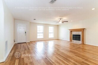 10482 Twin Circles Dr in Montgomery, TX - Foto de edificio - Building Photo