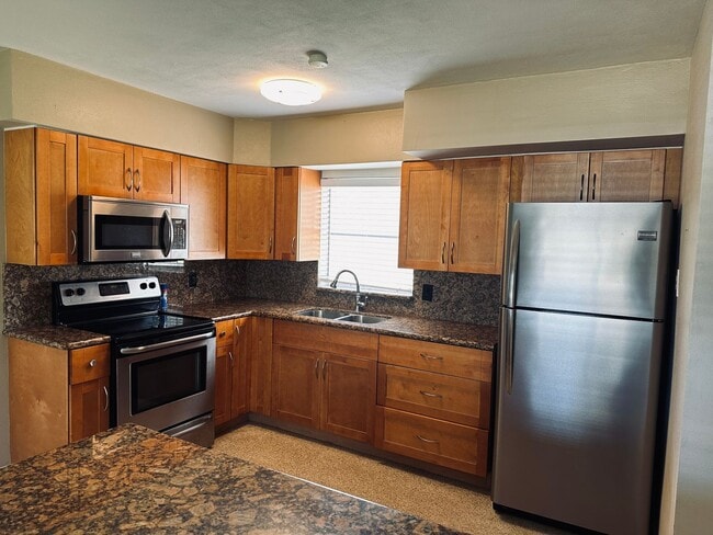 property at 1010 S Miramar Ave