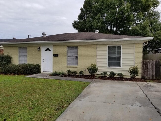 property at 3872 E Loyola Dr