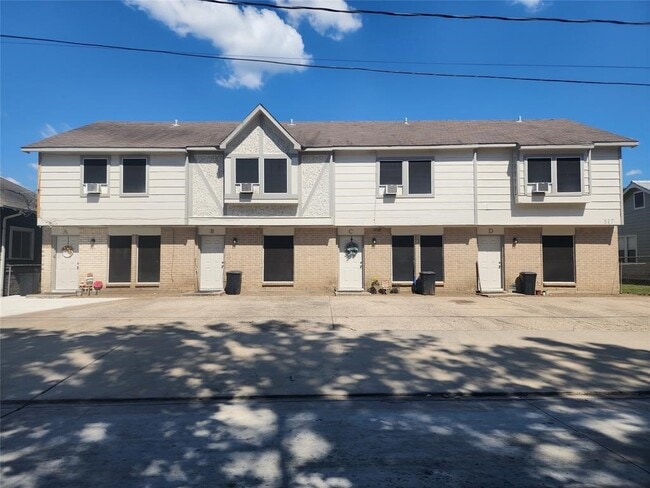 property at 517 5th St
