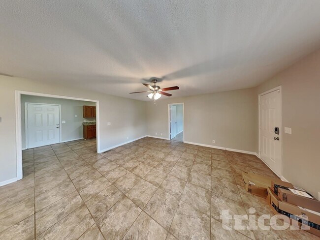 1135 Mahogany Trail in Murfreesboro, TN - Foto de edificio - Building Photo