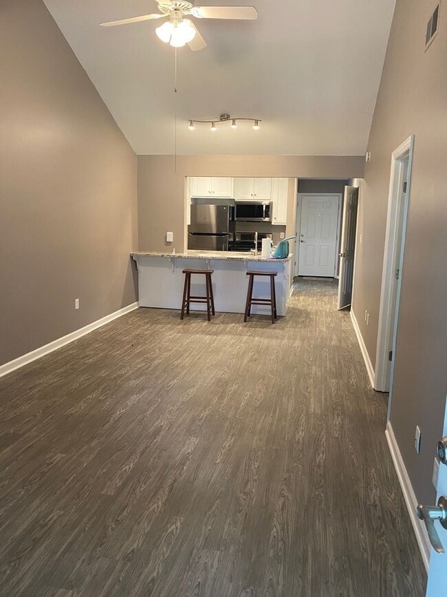 2165 S Milledge Ave in Athens, GA - Building Photo - Building Photo