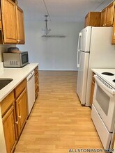 80 Gardner St, Unit 43 in Boston, MA - Building Photo - Building Photo