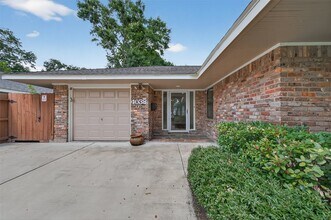 4038 Cheena Dr in Houston, TX - Building Photo - Building Photo