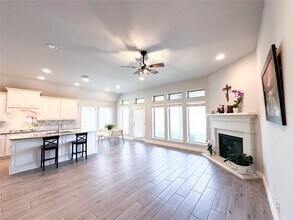 15 Eden Hollow Ln in Richmond, TX - Building Photo - Building Photo