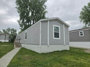 531 Juliet Dr in Lakeville, MN - Building Photo - Building Photo