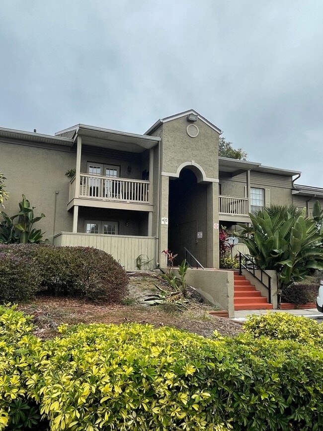 435 Wymore Rd