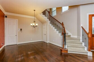 5819 Petty St in Houston, TX - Building Photo - Building Photo