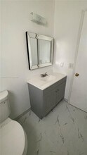 5210 NW 16th St in Lauderhill, FL - Building Photo - Building Photo