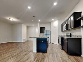 13101 John Calhoun Dr in Manor, TX - Building Photo - Building Photo