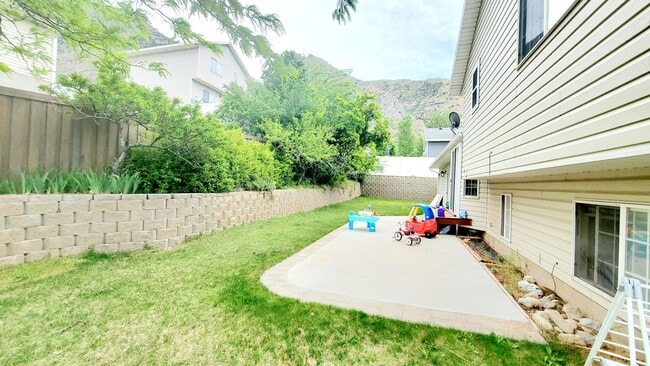 459 E 900 N in Springville, UT - Building Photo - Building Photo