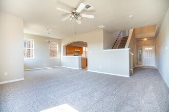 827 Forest Hillside Ln in Houston, TX - Building Photo - Building Photo