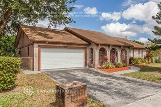 10431 NW 20th Ct in Sunrise, FL - Building Photo - Building Photo