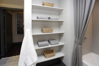 Bell Parker Ranch in Parker, CO - Building Photo - Interior Photo