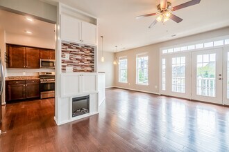 5837 Bella Marie Wy in Frederick, MD - Building Photo - Building Photo